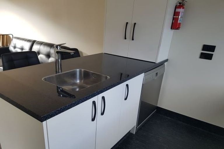 Photo of property in 44 Dundas Street, North Dunedin, Dunedin, 9016