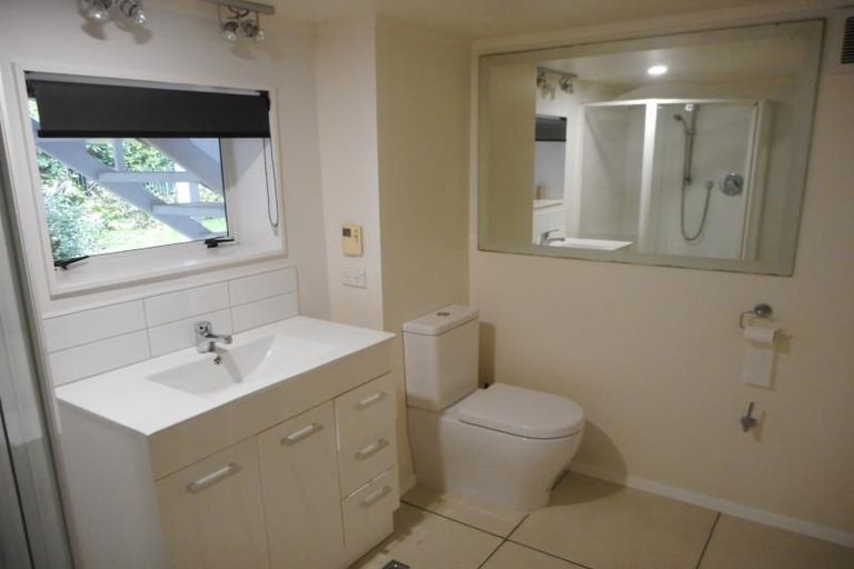 Photo of property in 55 Waikowhai Street, Ngaio, Wellington, 6035