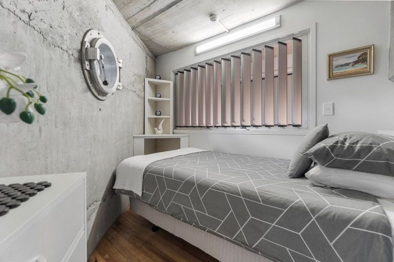 Photo of property in 88 Wallis Street, Raglan, 3225