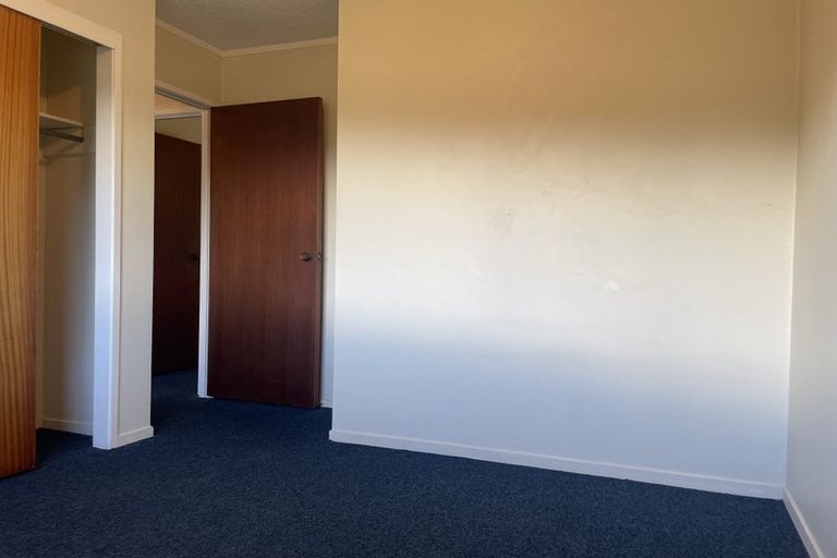 Photo of property in 1/15 Sandiacre Way, Browns Bay, Auckland, 0630