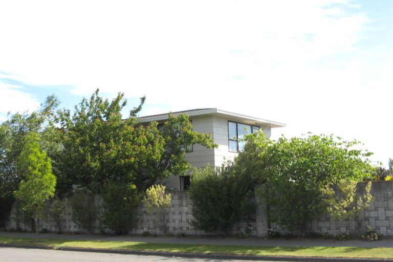 Photo of property in 57 Royal Park Drive, Parklands, Christchurch, 8083