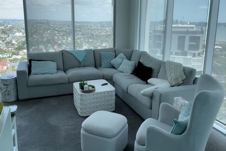 Photo of property in Sentinel Apartments, 2203/3 Northcroft Street, Takapuna, Auckland, 0622