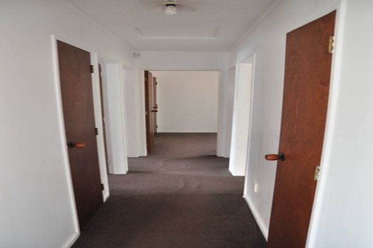 Photo of property in 2/67 Cortina Avenue, Johnsonville, Wellington, 6037