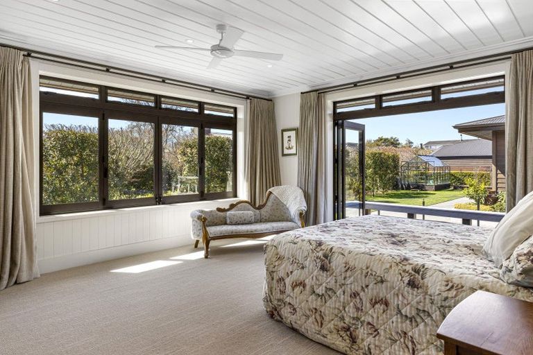 Photo of property in 12 Mahuta Road, Waitahanui, Taupo, 3378