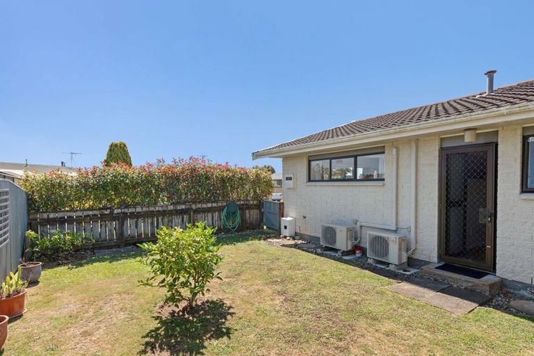 Photo of property in 3a Broadbelt Grove, Levin, 5510