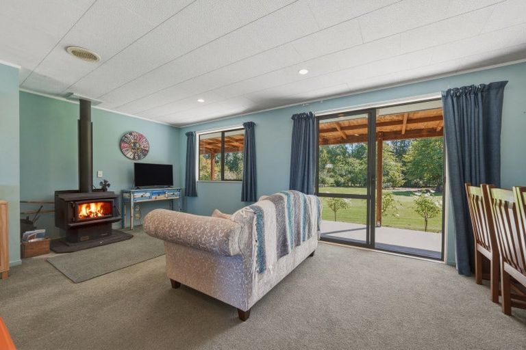 Photo of property in 51 Station Road, Loburn, Rangiora, 7472
