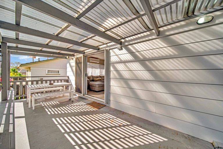 Photo of property in 10 Snowden Place, Opaheke, Papakura, 2113