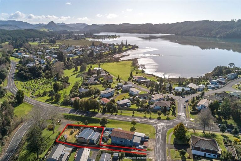 Photo of property in 103 Tirohanga Drive, Whangamata, 3620