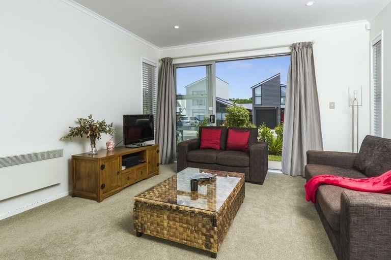 Photo of property in 41 Liquidambar Drive, Hobsonville, Auckland, 0616