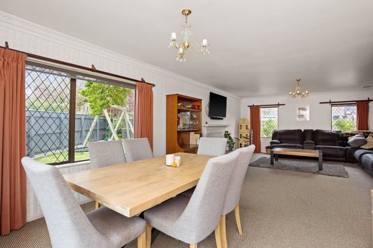 Photo of property in 68 Reynolds Road, Havelock North, 4130