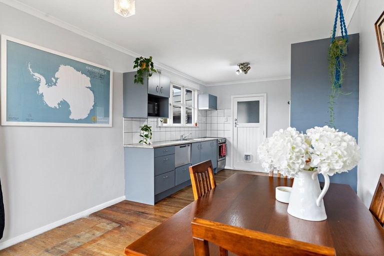 Photo of property in 2 Plimsoll Street, Carterton, 5713