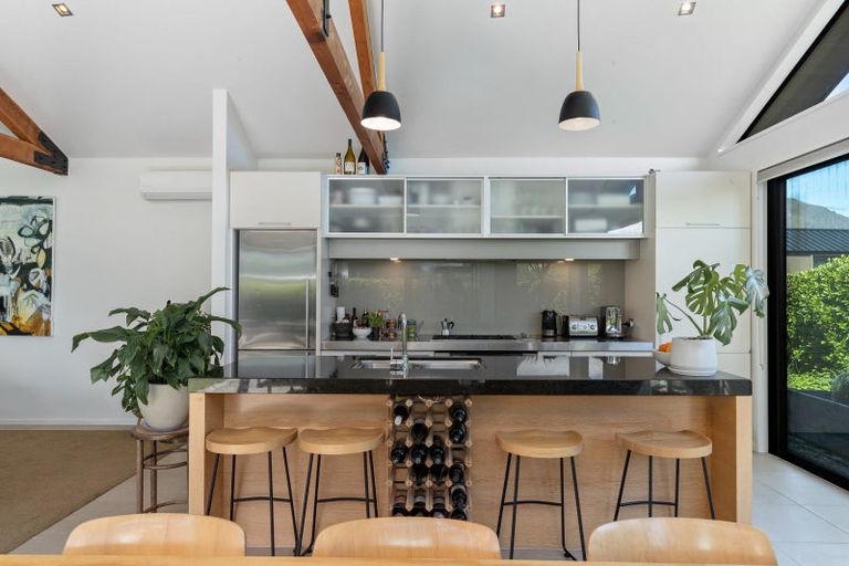 Photo of property in 34 Rannoch Drive, Jacks Point, Queenstown, 9371