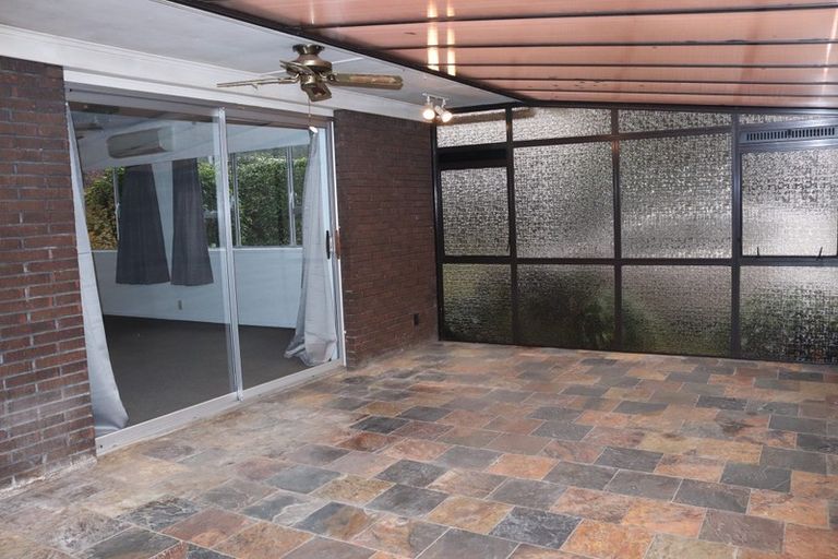 Photo of property in 1/326 Great South Road, Opaheke, Papakura, 2113