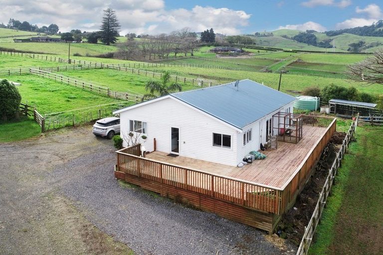 Photo of property in 34 Nikau Road, Pokeno, 2472