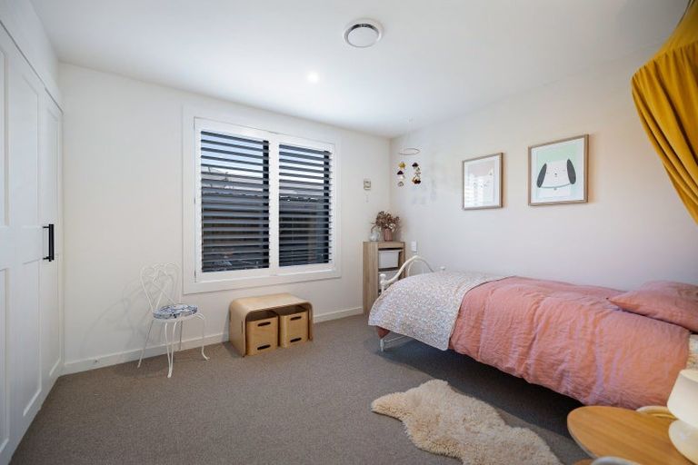 Photo of property in 9 Howden Drive, Jacks Point, 9371