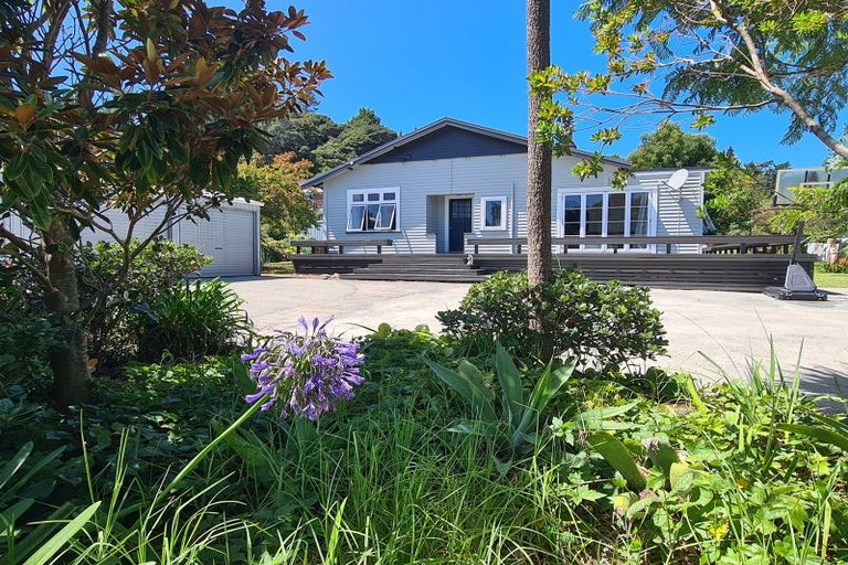 Photo of property in 1350 Rings Road, Coromandel, 3506