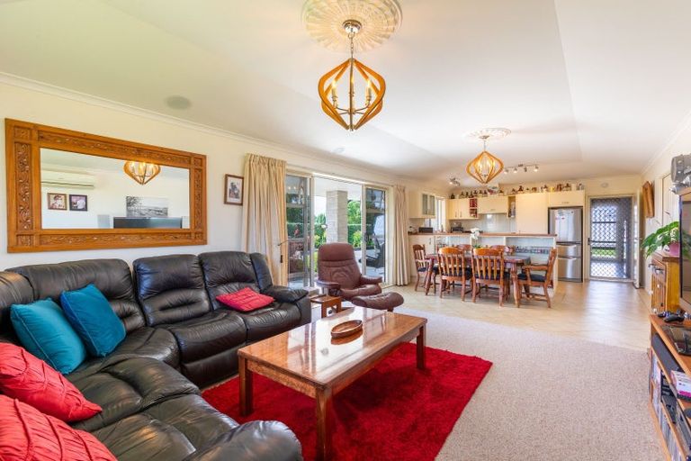 Photo of property in 69 Sowry Road, Woodville, 4920