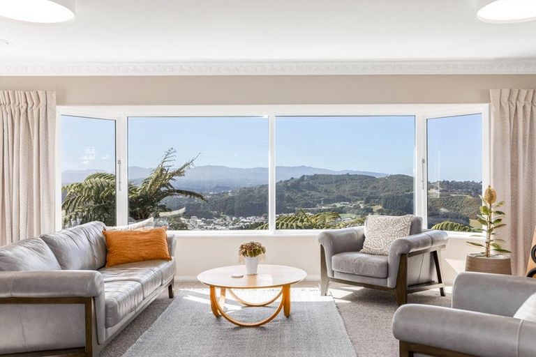 Photo of property in 10 Havelock Street, Mornington, Wellington, 6021