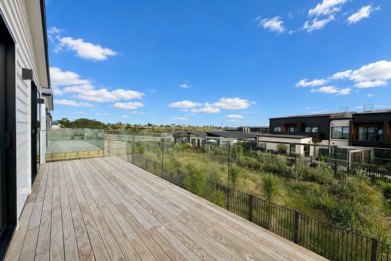 Photo of property in 28 Kowaitau Avenue, Beachlands, 2018