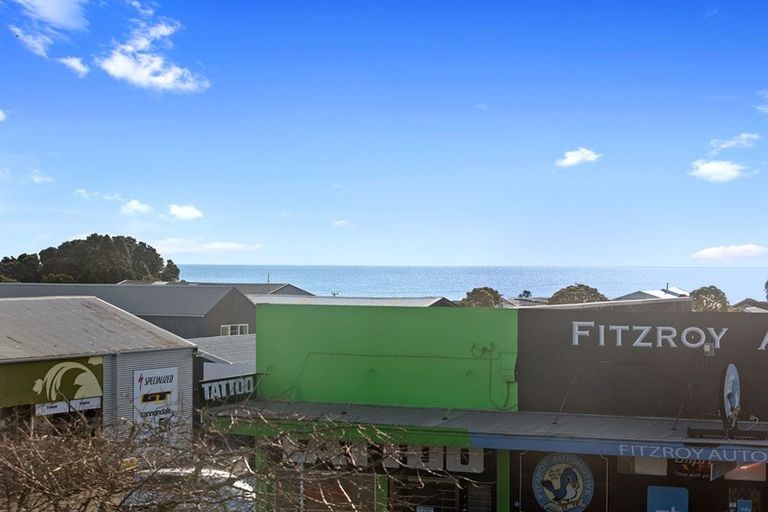 Photo of property in 480 Devon Street East, Strandon, New Plymouth, 4312