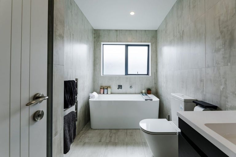 Photo of property in 66 Podgora Avenue, Huapai, Kumeu, 0810