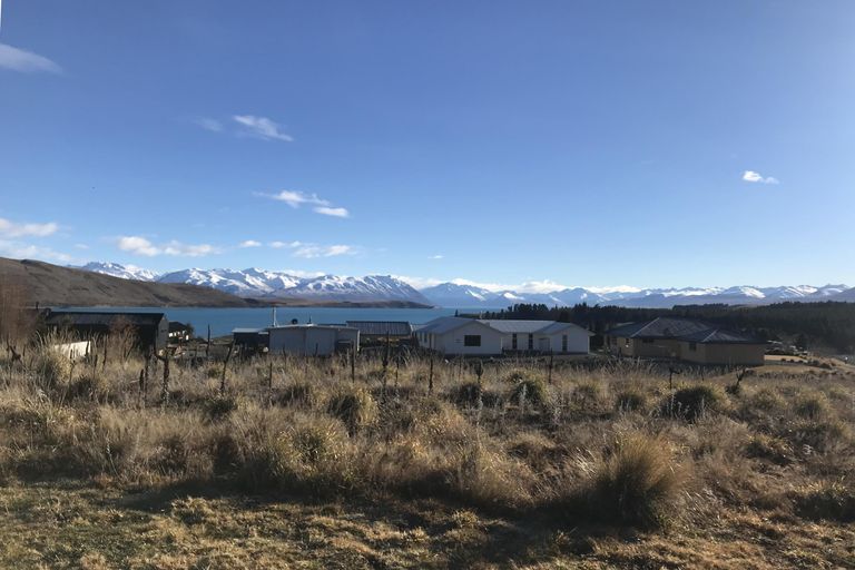 Photo of property in 10 Mistake Drive, Lake Tekapo, 7999
