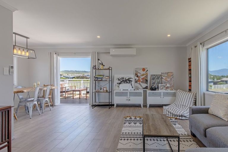 Photo of property in 2 Wai Kite Kite Place, Motuoapa, 3382