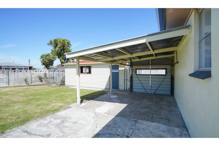 Photo of property in 19 Kelso Place, Strathern, Invercargill, 9812