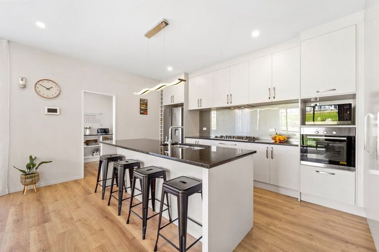 Photo of property in 14 Parkview Drive, Gulf Harbour, Whangaparaoa, 0930