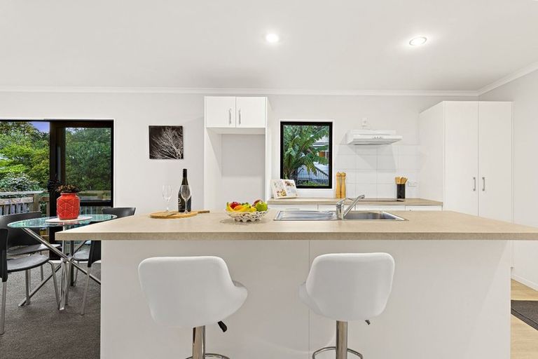 Photo of property in 56a Zita Maria Drive, Massey, Auckland, 0614