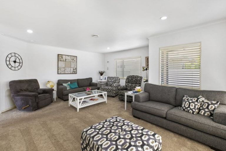 Photo of property in 93 Kahira Crescent, Papamoa Beach, Papamoa, 3118