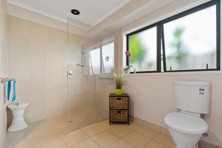 Photo of property in 9b Owens Road, Waiuku, 2123