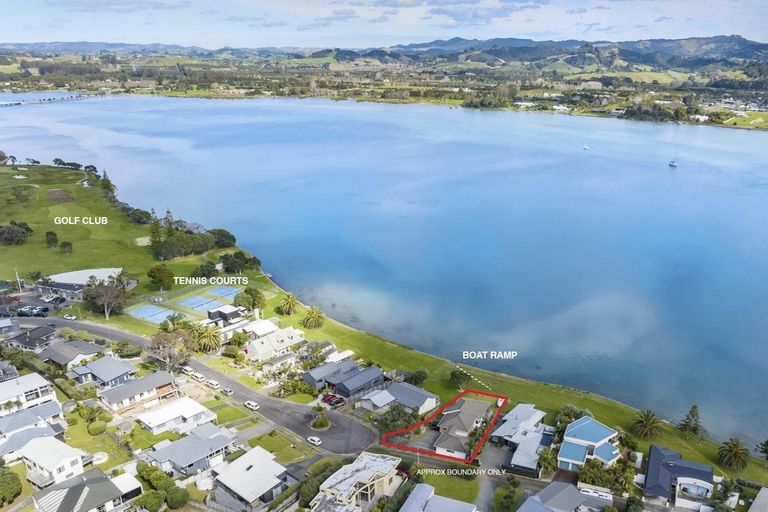 Photo of property in 45 North West Anchorage, Omaha, 0986