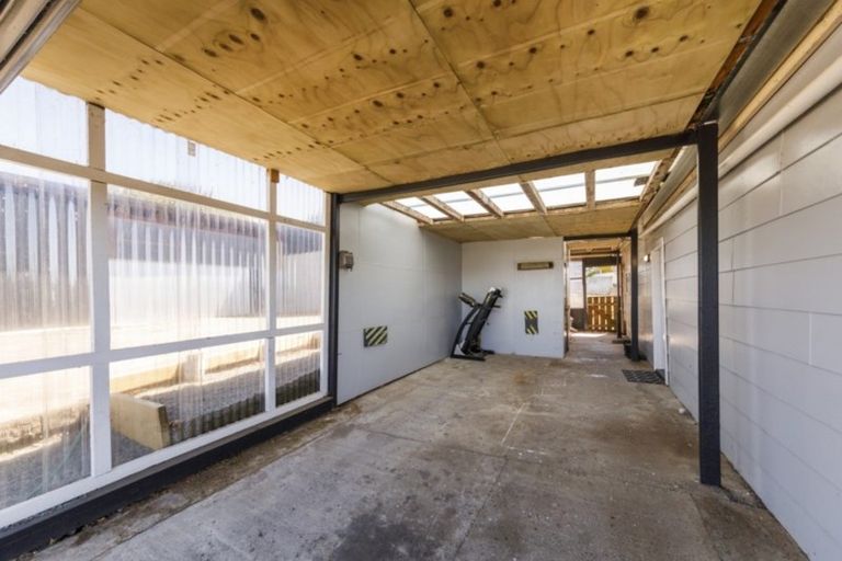 Photo of property in 16 King Street, Halcombe, Feilding, 4779