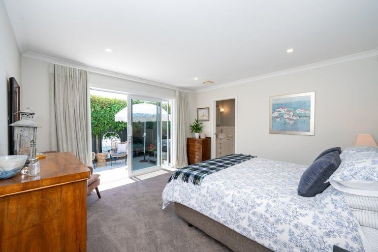Photo of property in 7d Whakatomo Place, Havelock North, 4130