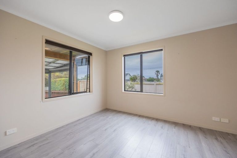 Photo of property in 20 Toroa Street, Torbay, Auckland, 0630