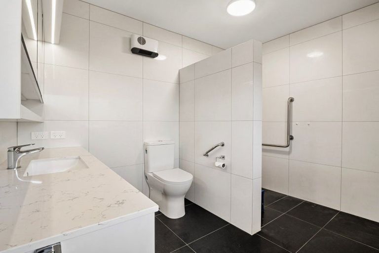 Photo of property in 8b Pacific Avenue, Mount Maunganui, 3116