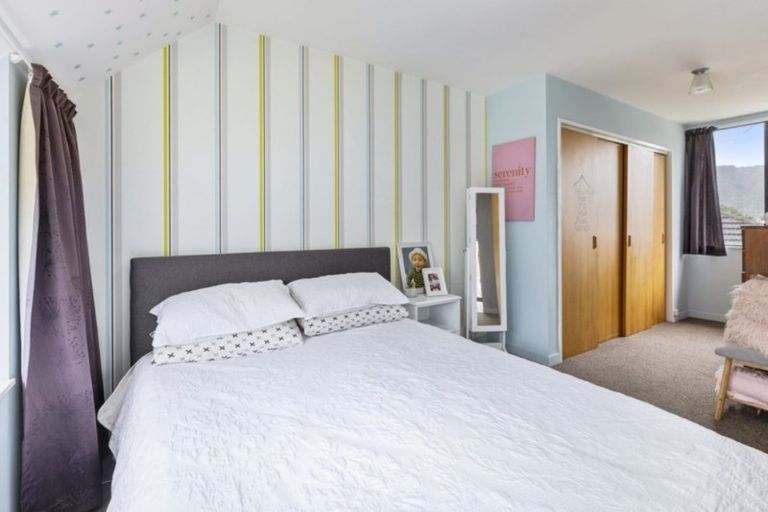 Photo of property in 15 Mcbain Grove, Avalon, Lower Hutt, 5011