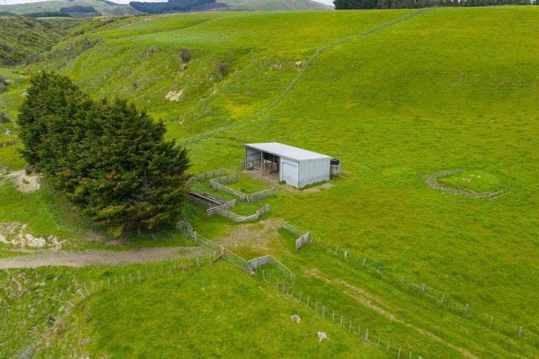 Photo of property in 158 Pahiatua Aokautere Road, Aokautere, 4471