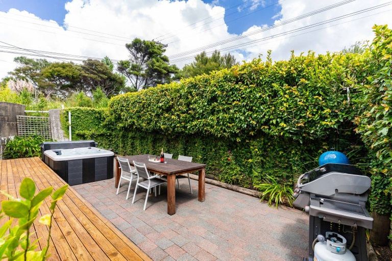 Photo of property in 2 Cullen Street, Mangawhai Heads, Mangawhai, 0505