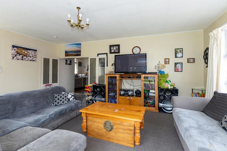 Photo of property in 17 Kiwi Drive, Highfield, Timaru, 7910