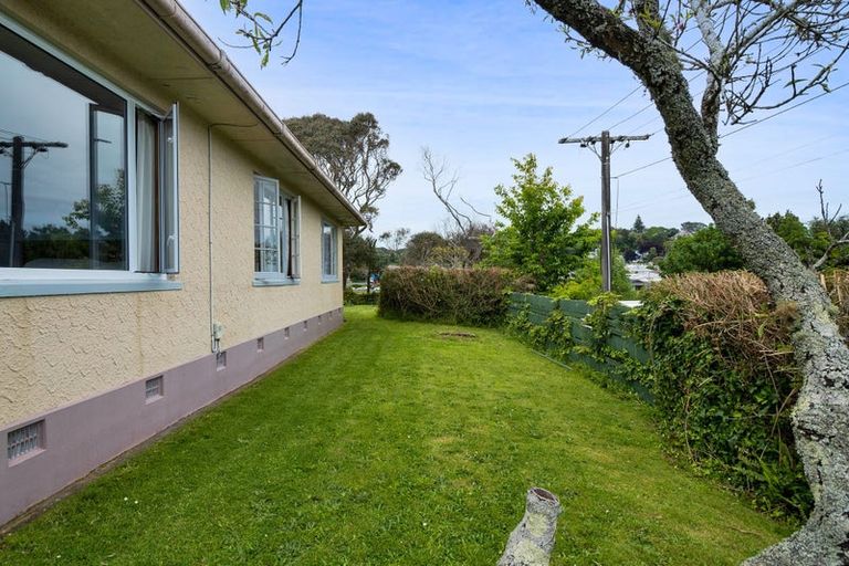 Photo of property in 69 Young Street, New Plymouth, 4310