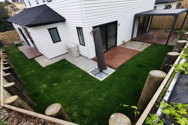 Photo of property in 30 Godfrey Drive, Orewa, 0931