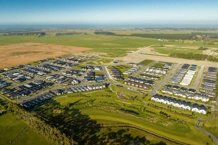 Photo of property in 36 Mcgarry Drive, Kaiapoi, 7630