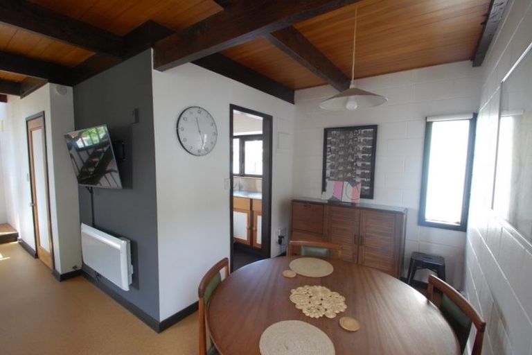 Photo of property in 9a Pitarua Street, Thorndon, Wellington, 6011