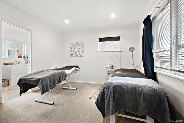 Photo of property in 2/8a Bracken Avenue, Takapuna, Auckland, 0622