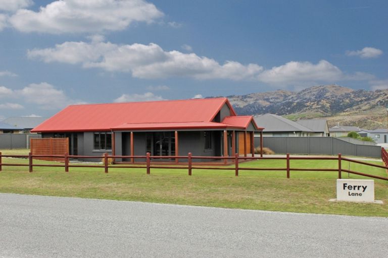 Photo of property in 52 Ferry Lane, Mount Pisa, Cromwell, 9383