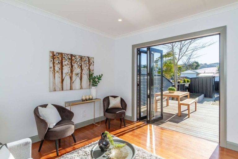 Photo of property in 19a Montague Street, Alicetown, Lower Hutt, 5010