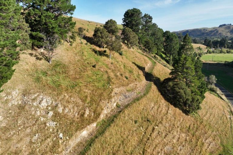 Photo of property in 84 Falloon Settlement Road, Kaituna, Masterton, 5888