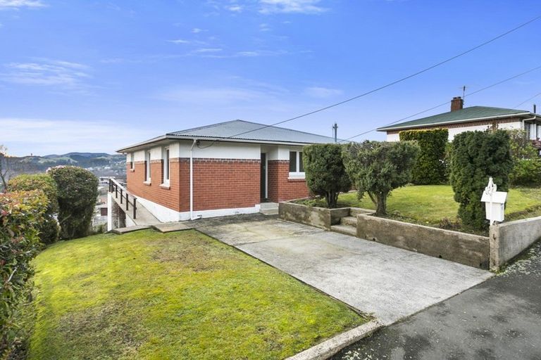 Photo of property in 6 Allen Road, Green Island, Dunedin, 9018